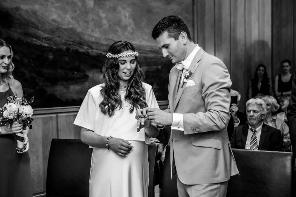 Ringtausch als emotionaler Moment der Hochzeit